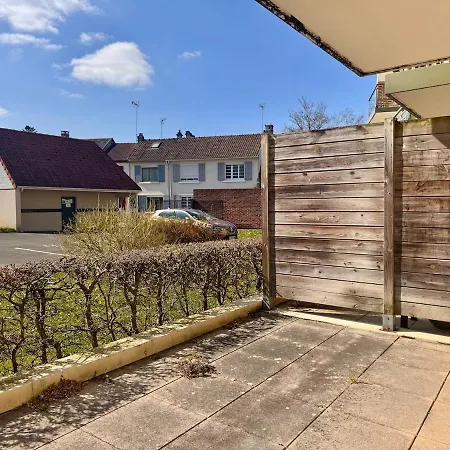 Apartment A 2 Pas Du Port De Plaisance